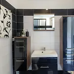 Alma By Interhome *