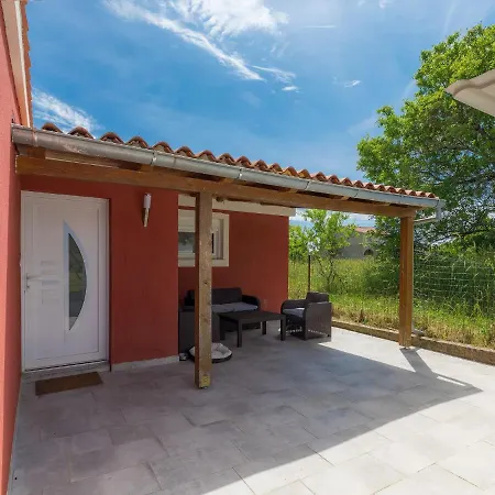 Alma By Interhome *