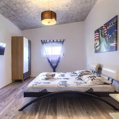 Nyaraló Alma By Interhome
